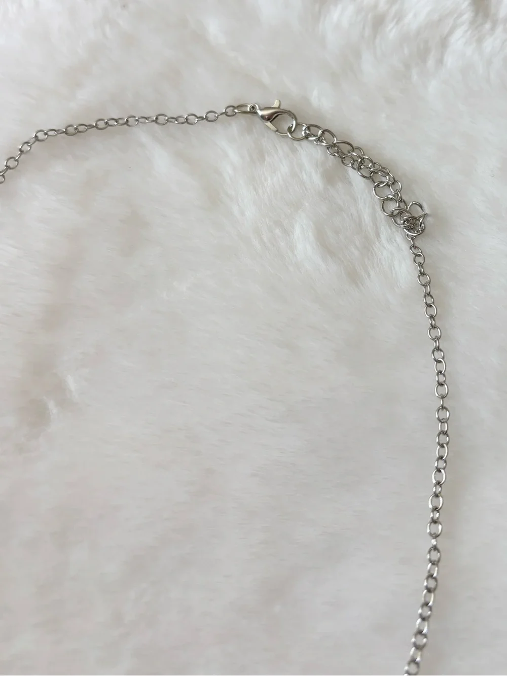 5/$15 🩷 MUST BUNDLE Silver Bow & Crystal Pendant Necklace - Women Jewelry